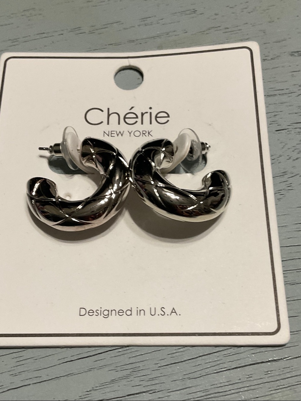 Chérie New York Silver Twisted Hoop Stud Earrings